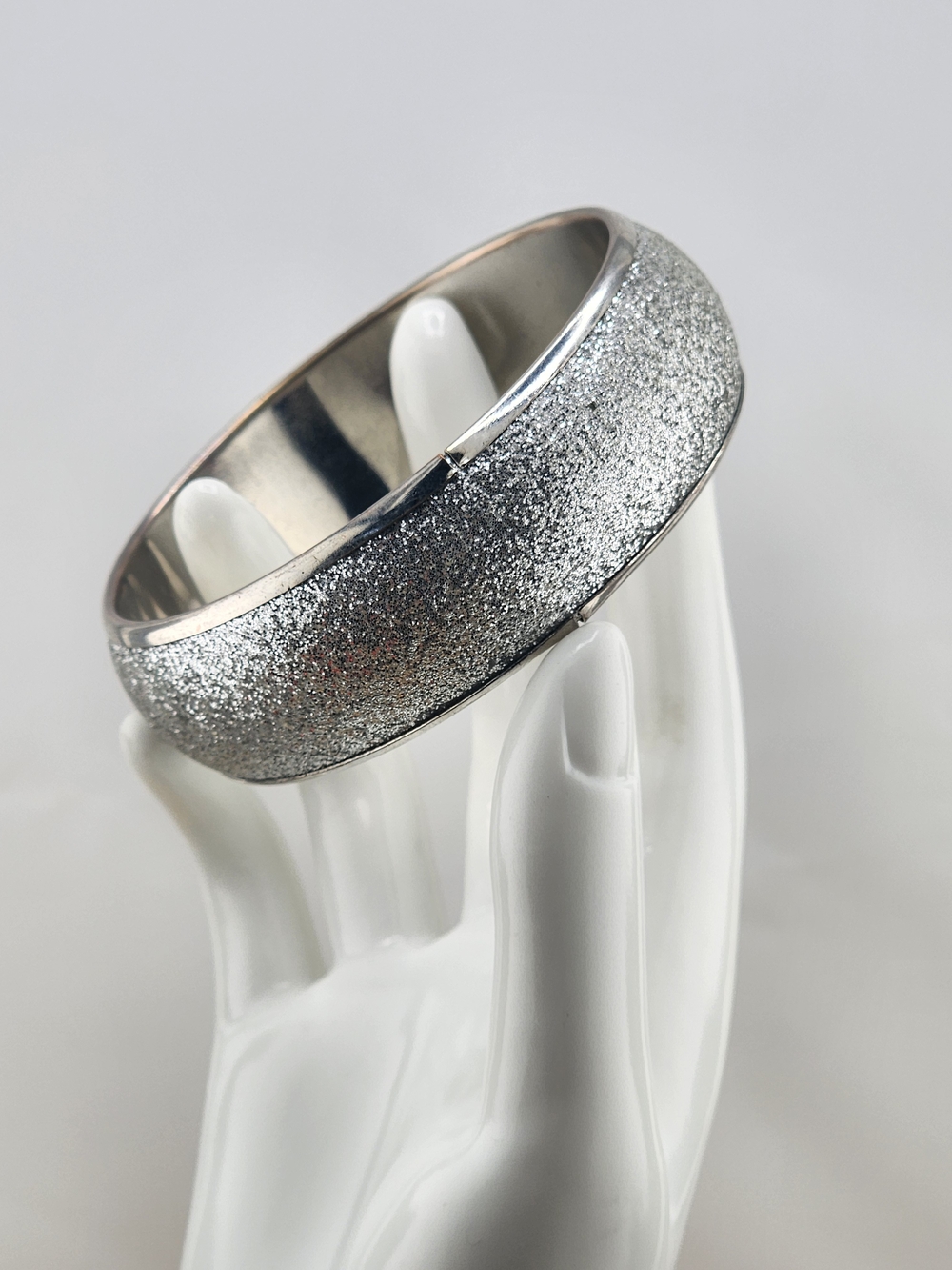 8.25in Silver Glitter Dome Bangle Bracelet - Women Jewelry 0558